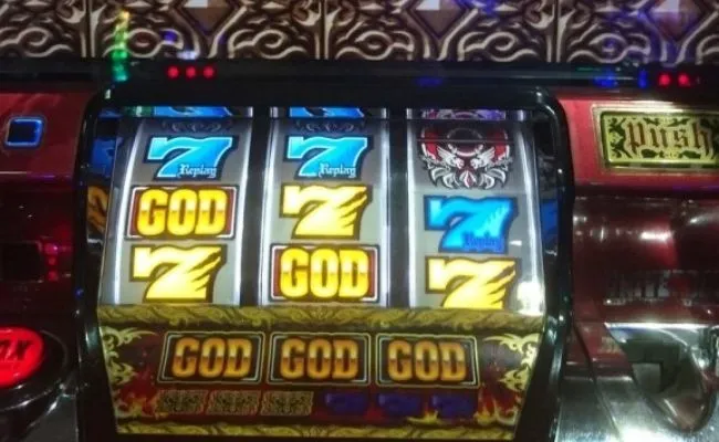 アナザーゴッドハーデスのリールロック演出を知って攻略しよう!